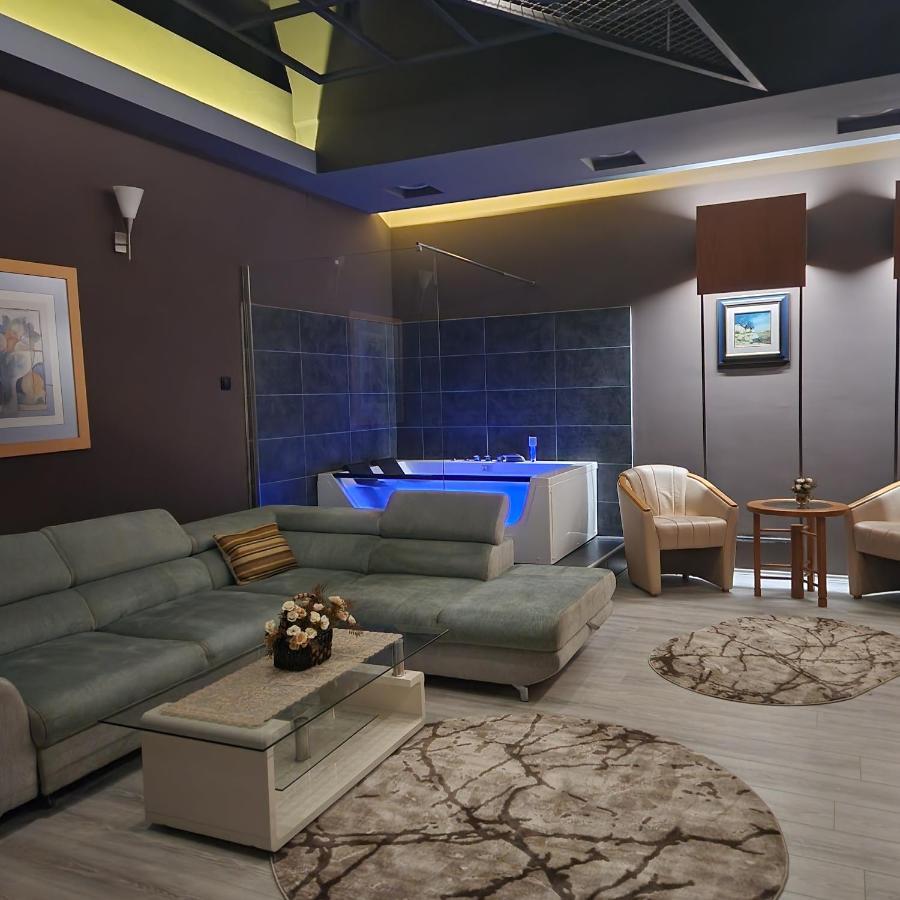 In Club Aparthotel Vrnjacka Banja Ngoại thất bức ảnh